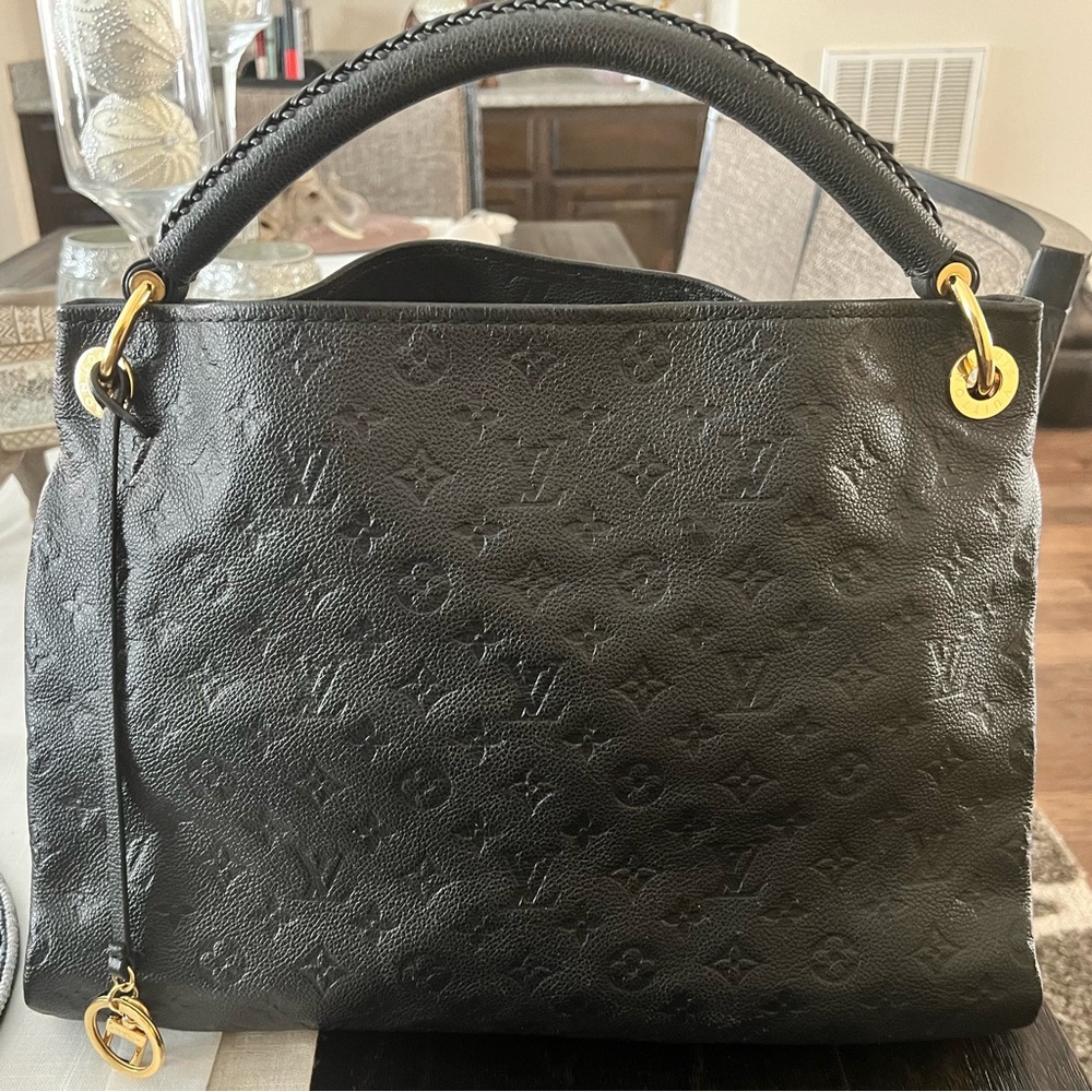 Louis Vuitton GM Black Artsy and Purple LV Tote